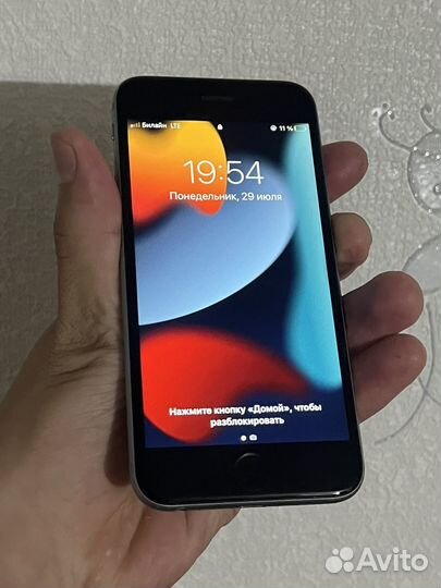 iPhone 6S, 32 ГБ