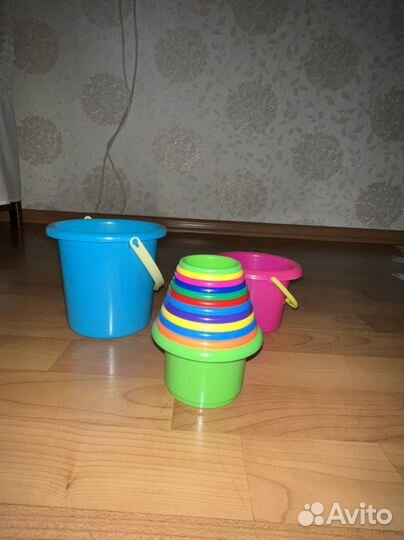 Детские игрушки