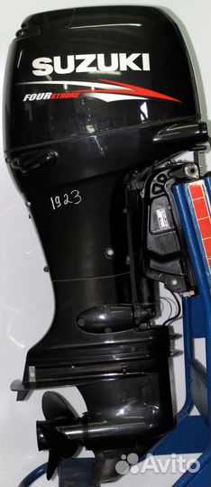 Лодочный Мотор Suzuki DF115 Подвесной мотор Разбор