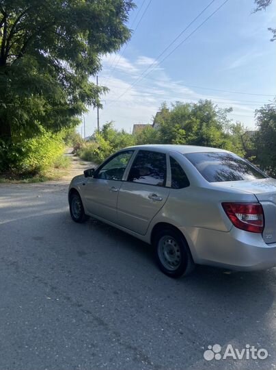 LADA Granta 1.6 МТ, 2015, 255 000 км
