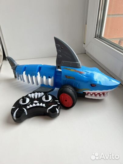 Hot wheels акула