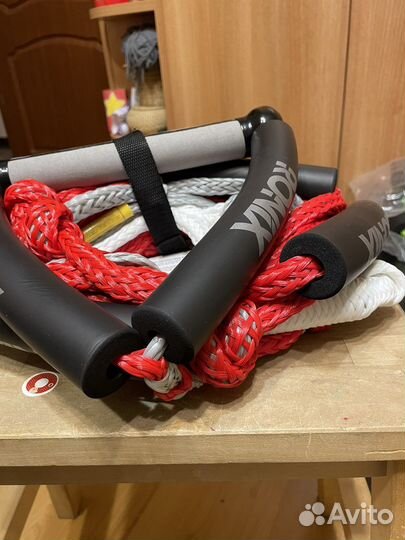 Фал с рукояткой для вейксерфа Ronix (новый)