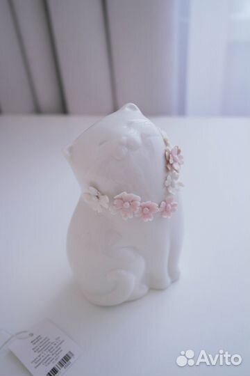 Фигурка кошки/ фигурка фарфор/ керамика