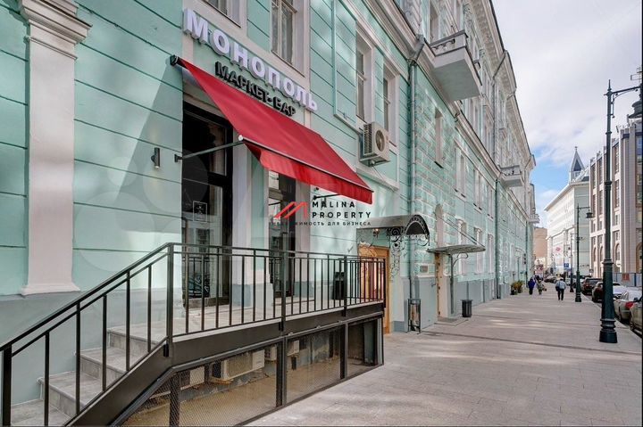 Продам торговое помещение, 320 м²