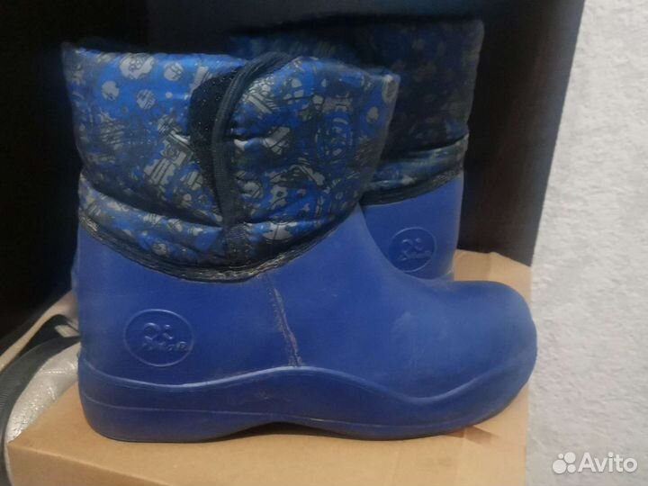 Резиновые сапоги