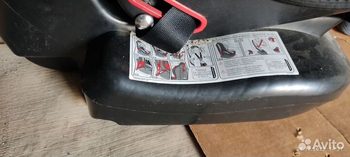 Детское автомобильное кресло от 3 лет