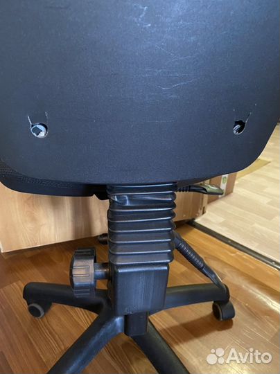 Компьютерное кресло