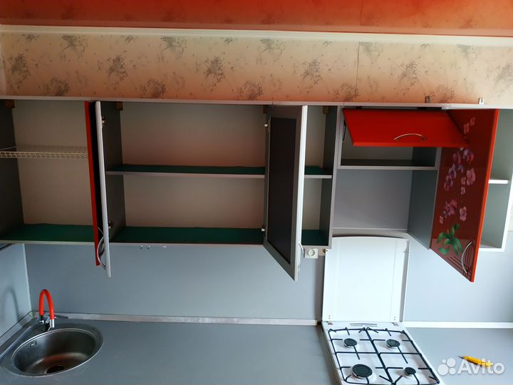 Кухонный гарнитур угловой бу