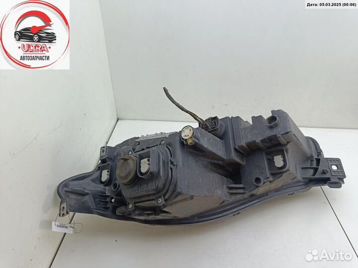 Фара правая б/у Jaguar XJ AW9313W029ED