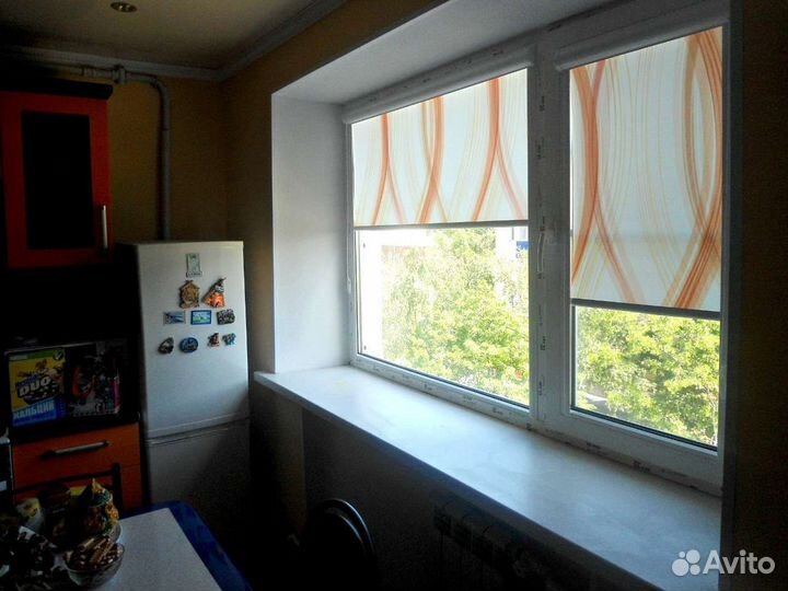 Жалюзи и рулонные шторы на окна