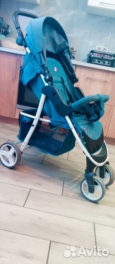 Прогулочная коляска carello