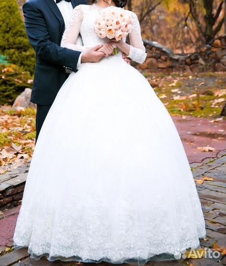 Свадебное платье