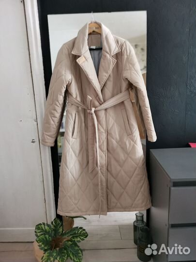 Пальто плащ женский стеганый