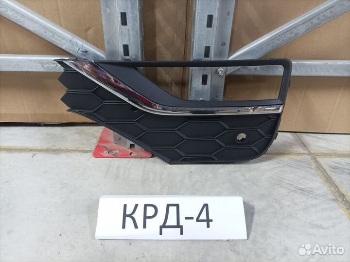 Окантовка птф левая Volkswagen Amarok 2 на 2010