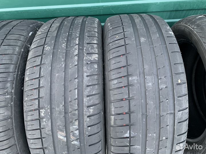Profil CM+S 215/60 R17