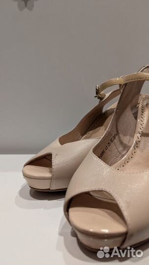 Босоножки женские бежевые 41 размер