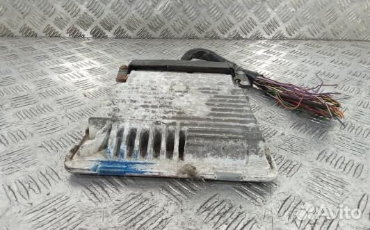 Блок управления двс skoda yeti 1 (GNT13PC01)