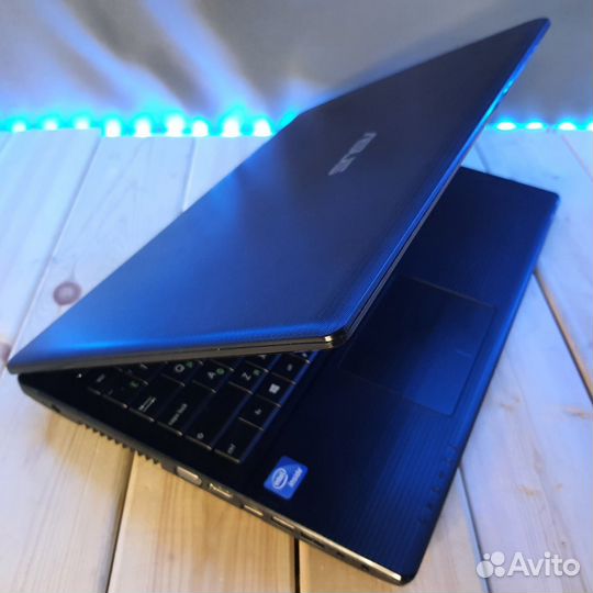 Ноутбук asus X55A