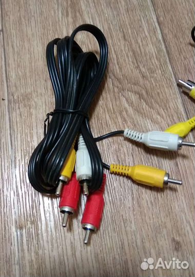 Кабель 3RCA -3RCA