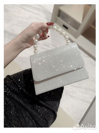 Клатч женский с бусами
