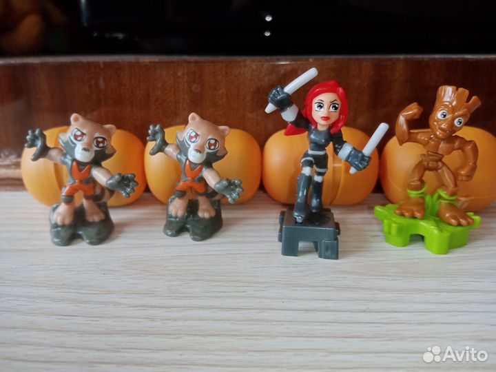 Игрушки из Киндера