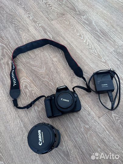 Зеркальный фотоаппарат canon 600d