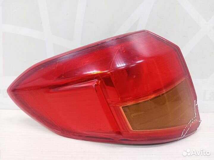 Фонарь внешний левый Suzuki Vitara 2 LY до