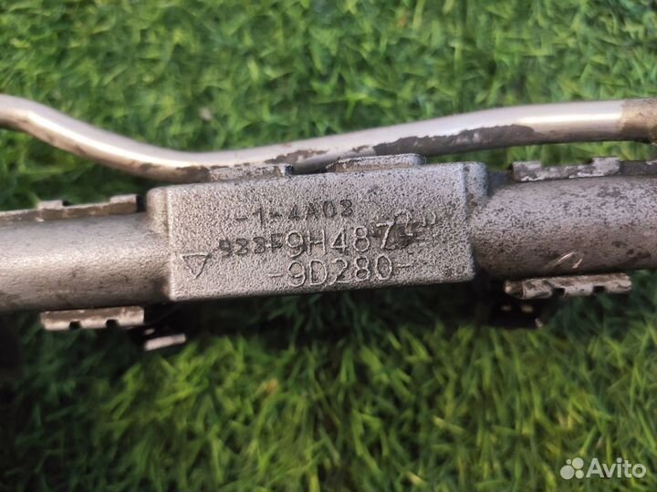 Топливная рампа Ford Focus 1