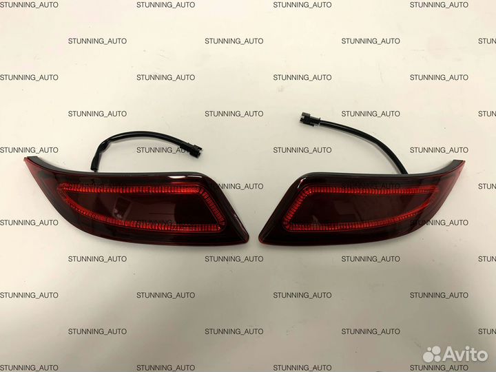 Фонари в бампер Toyota Camry 55 красные S1137