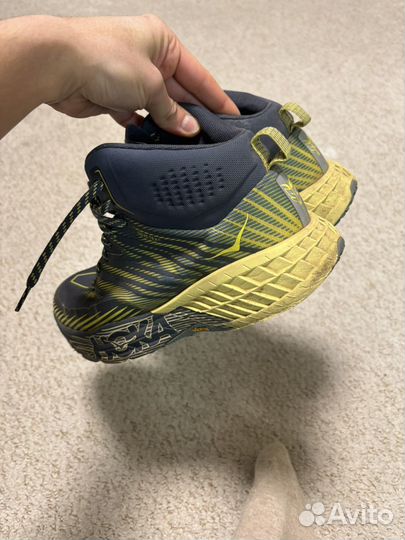 Кроссовки демисезонные Hoka Speedgoat Mid 2 GTX