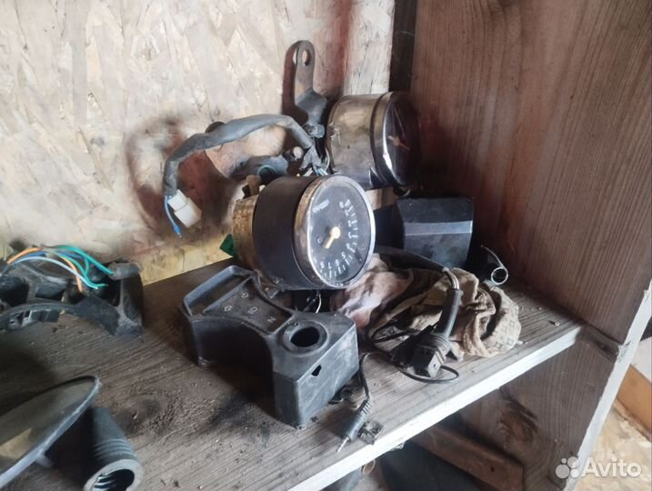 Запчасти на скутер-мопед