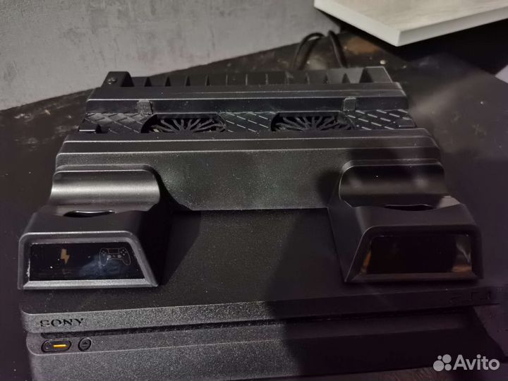 Док станция охлаждения для PS4