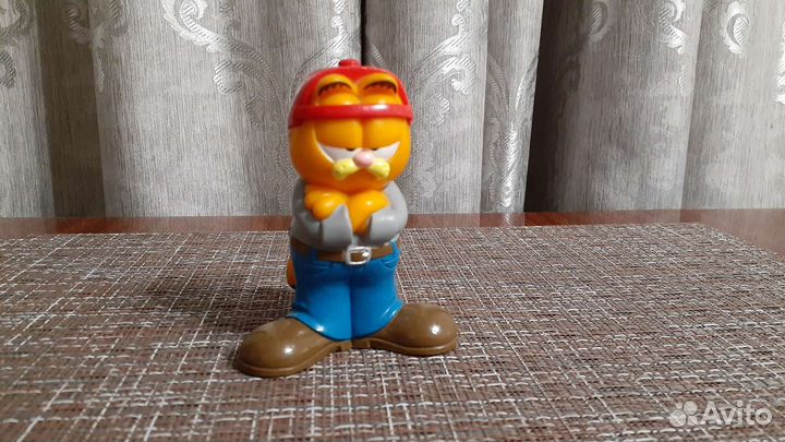 Кот гарфилд KFC