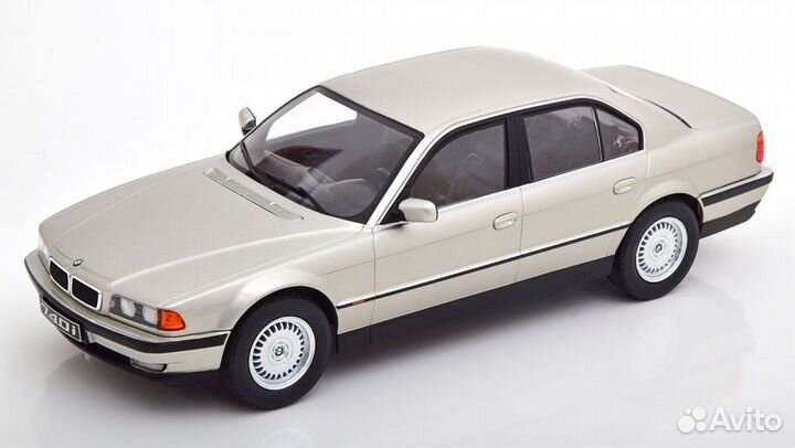 BMW 740i E38 1.Serie 1994 KK-Scale 1:18