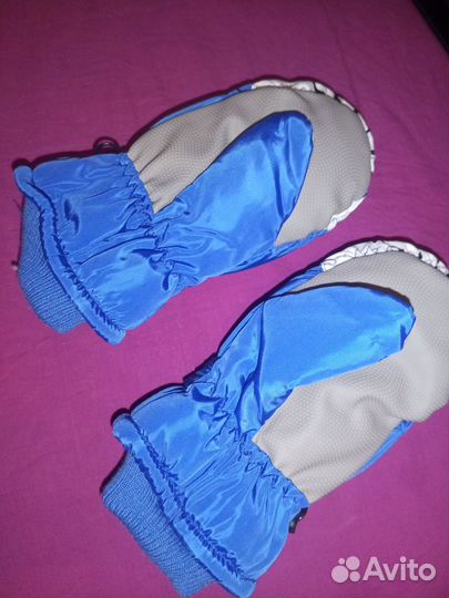 Варежки акулы детские