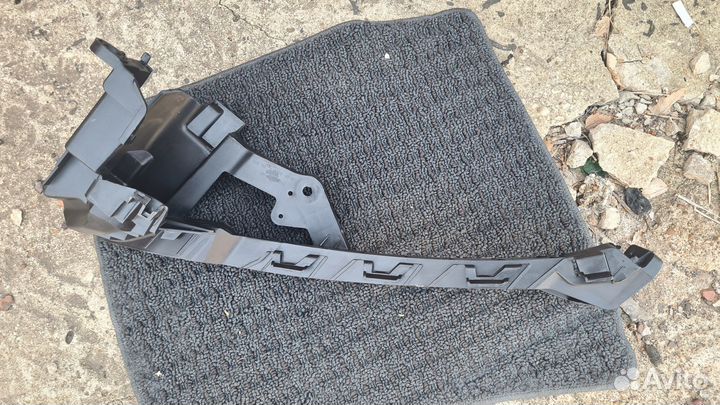 Кронштейн фары левый Honda CR-V 4 2011-2015