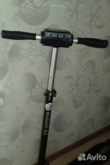 Продам электросамокат Kugoo S3