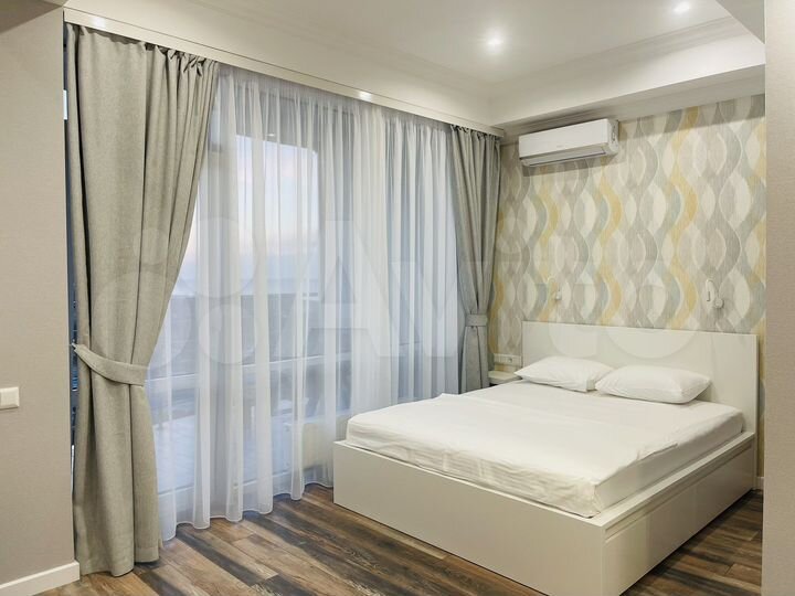 Квартира-студия, 42 м², 9/10 эт.