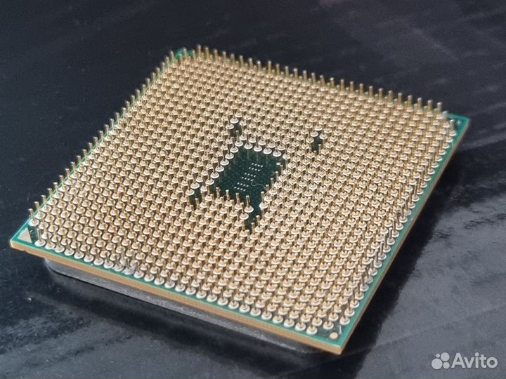Процессор AMD Athlon II X4 740