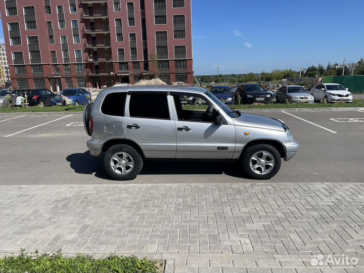Chevrolet Niva 1.7 МТ, 2006, 250 000 км