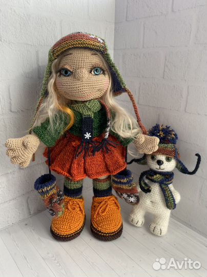 Кукла вязанная