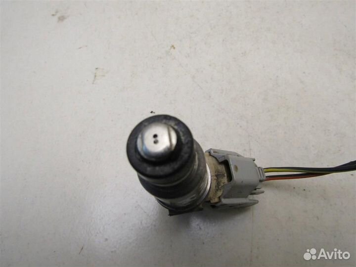 Форсунка инжекторная электрическая Toyota Carina