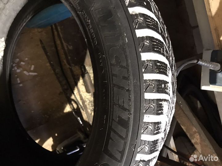 Michelin 4x4 Alpin 235/55 R19