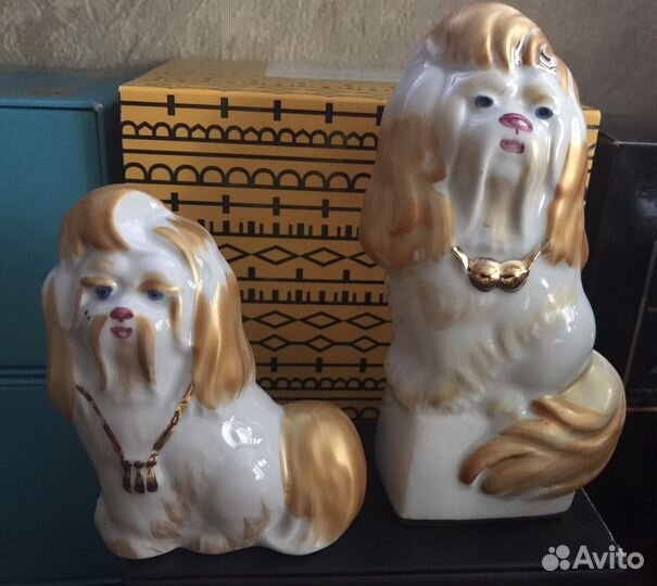 Фарфоровые фигурки статуэтки собаки