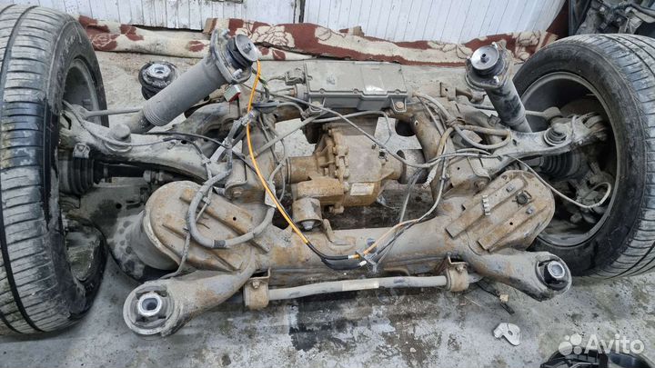 Подрамник Range Rover Voque