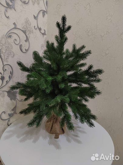 Искусственная ель