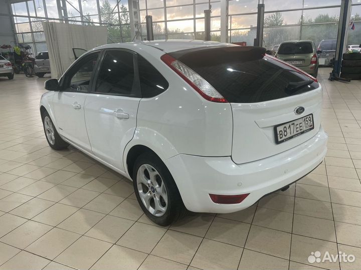 Ford Focus 1.4 МТ, 2009, 194 790 км