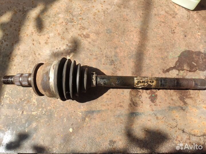 Opel Astra J GTC шрус левый