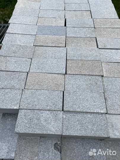 Гранитная брусчатка термо 200х100