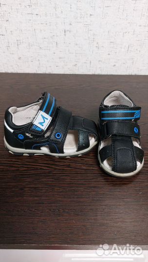 Сандалии для мальчика 22 размер